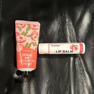 Peach Lip Balm & Hand Cream Set NWOT sealed